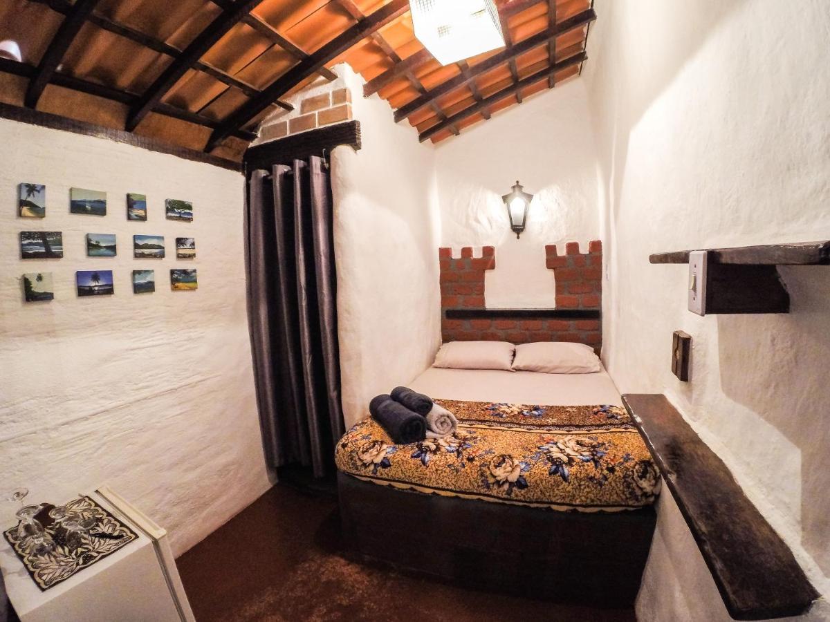 Ready Camp E Suites Da Cachoeira Иля Гранде Екстериор снимка
